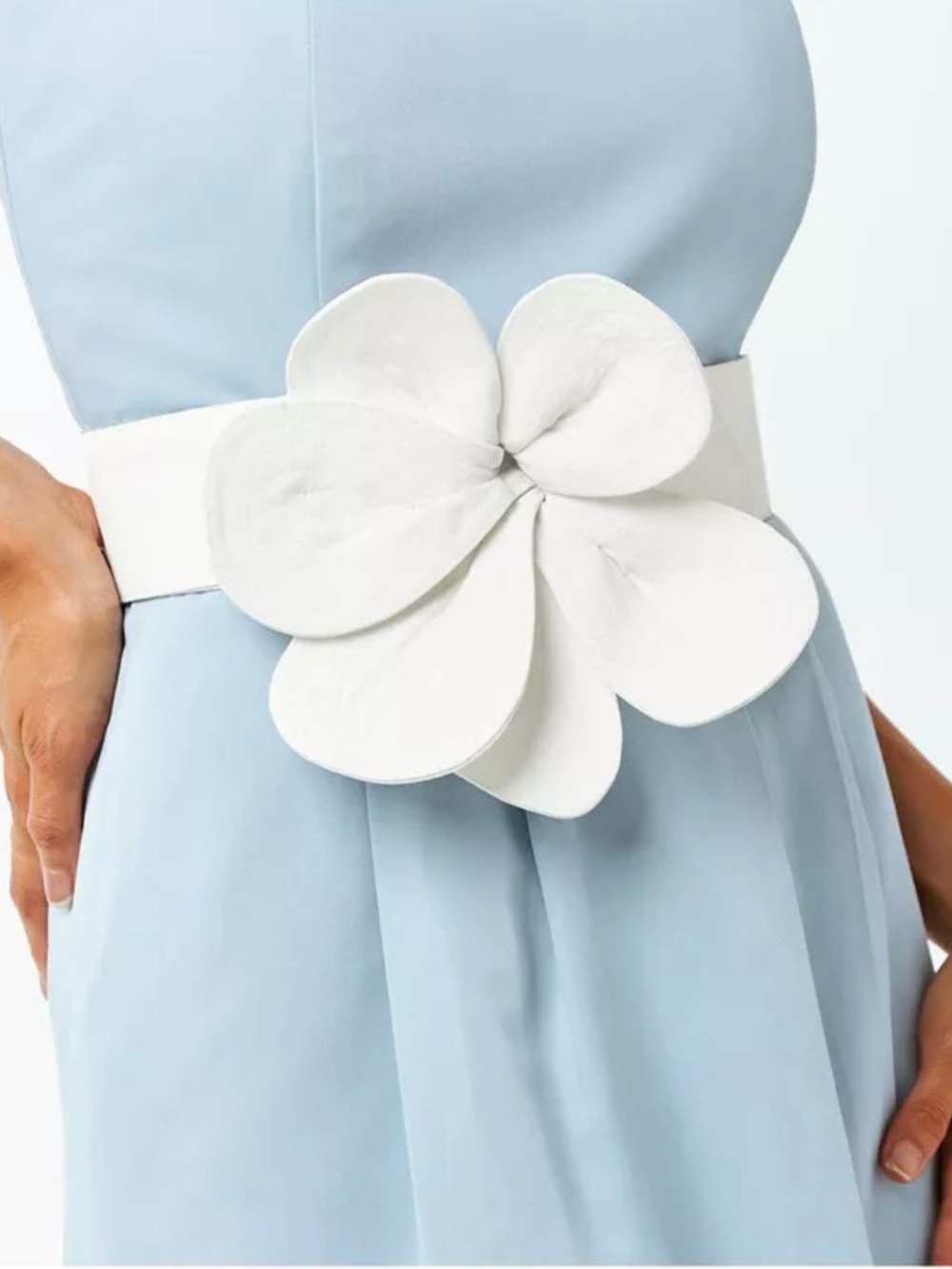 NWT Mestiza New York Sampaguita Floral Belt Size XS / S
